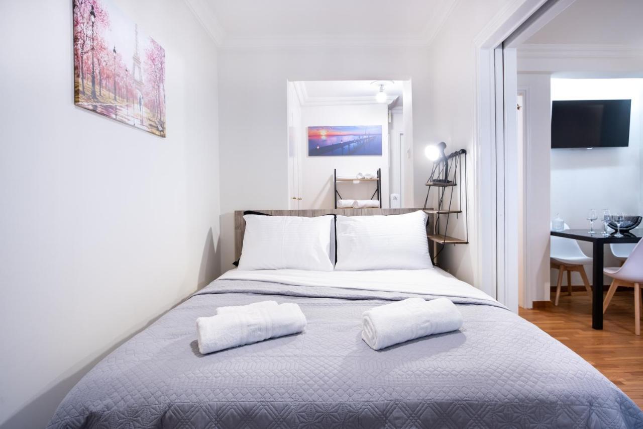 Glamorous Apt In Kolonaki Athena Bagian luar foto