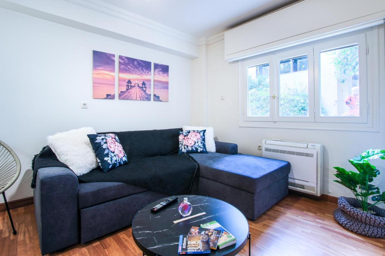 Glamorous Apt In Kolonaki Athena Bagian luar foto