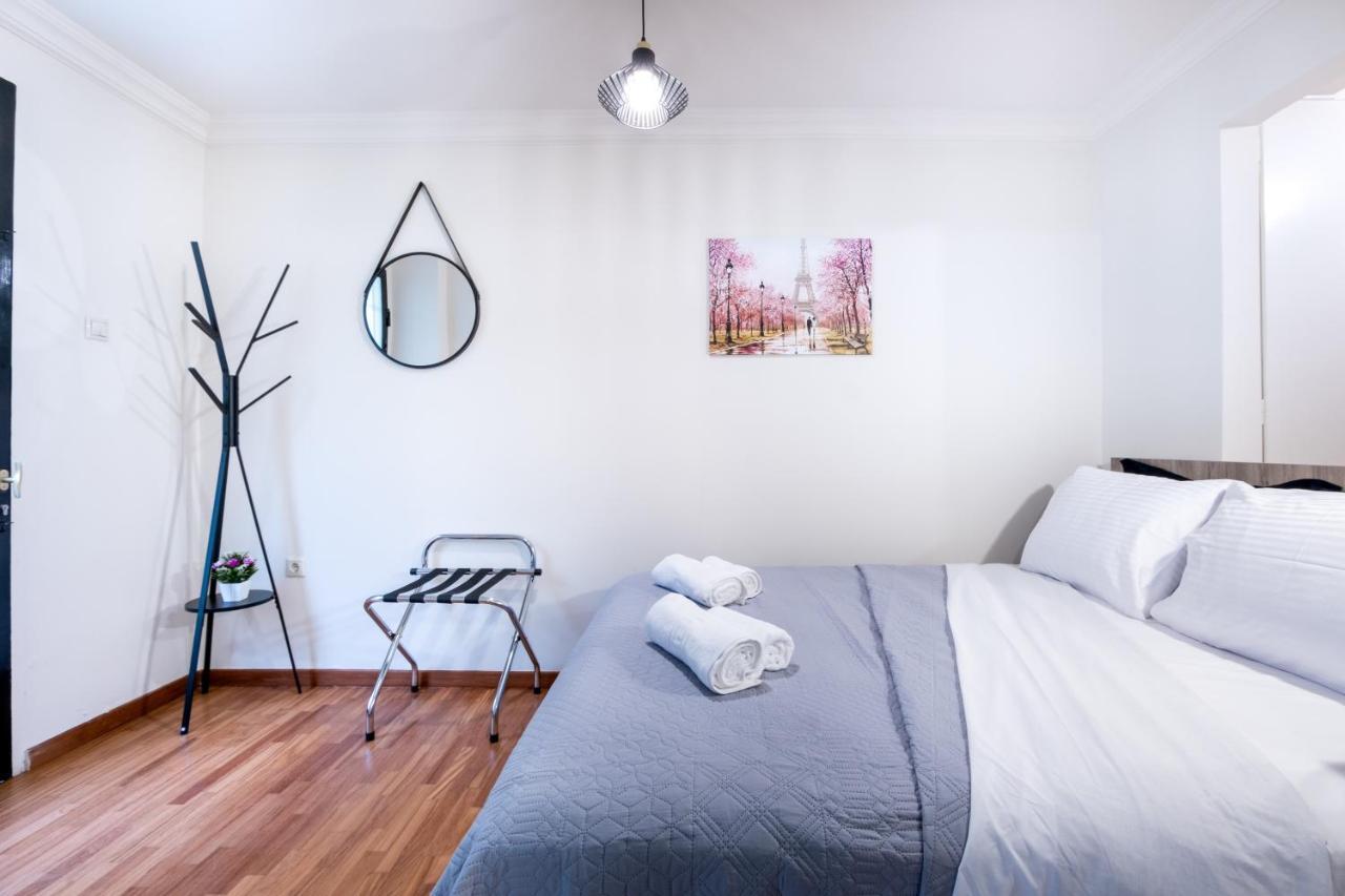 Glamorous Apt In Kolonaki Athena Bagian luar foto